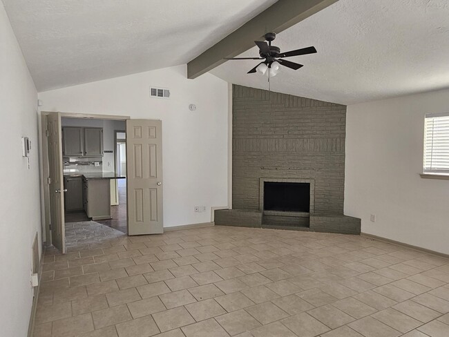 1907 Avenue C in Katy, TX - Building Photo - Building Photo