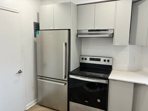 4635 Clanranald Av in Montréal, QC - Building Photo - Building Photo