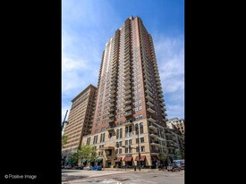 41 E 8th St, Unit 2807 in Chicago, IL - Building Photo