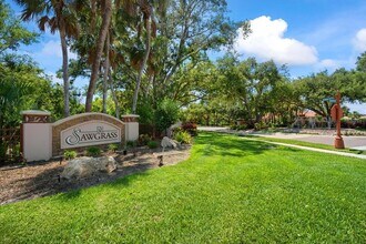 542 Misty Pine Dr in Venice, FL - Building Photo - Building Photo