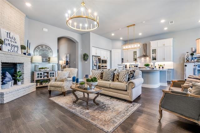property at 425 Lost Crk Trl