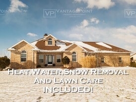 5678 Morrison Rd in De Pere, WI - Building Photo