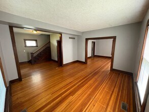 338 N 34th St in Lincoln, NE - Building Photo - Building Photo