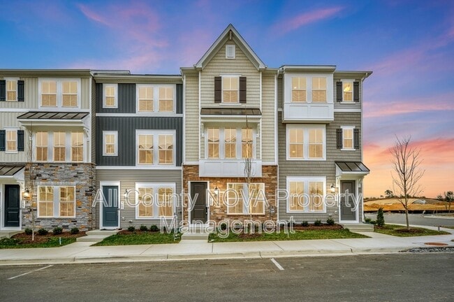 property at 9403 Pacific Elm St