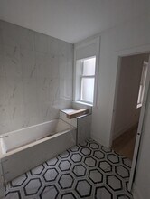 616 W Patterson Ave in Chicago, IL - Building Photo - Building Photo