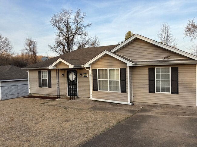 property at 3972 Schoolfield Cove