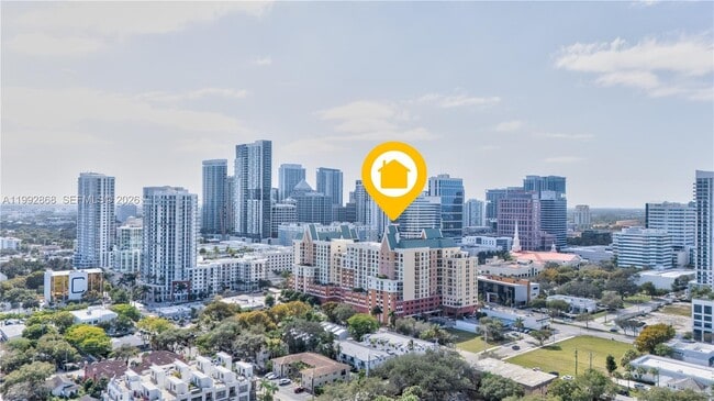 property at 110 N Federal Hwy