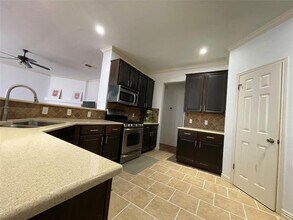 6409 Ruxton Ln in Austin, TX - Building Photo - Building Photo