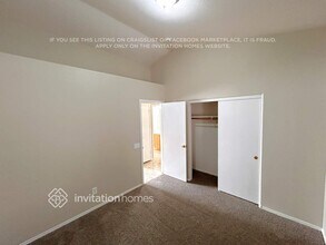 10460 W Reade Ave in Glendale, AZ - Foto de edificio - Building Photo