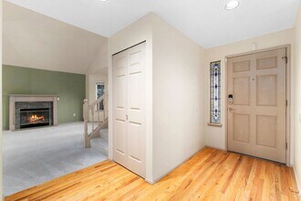 13436 NE 69th Way in Redmond, WA - Building Photo - Building Photo