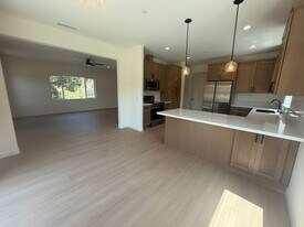 845 Renfro Way in El Cajon, CA - Building Photo