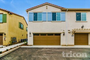 24799 Ahora Ct in Wildomar, CA - Building Photo