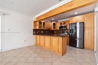 12262 SW 10th St in Miami, FL - Building Photo - Building Photo