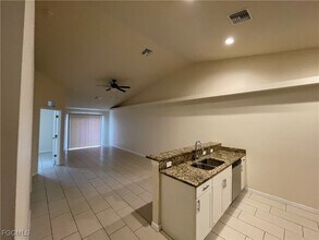 903 Andalusia Blvd in Cape Coral, FL - Building Photo - Building Photo