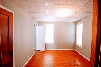 500 NE Wilson Ave in Topeka, KS - Building Photo - Building Photo
