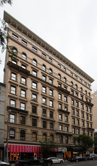 1070 Madison Ave in New York, NY - Foto de edificio - Building Photo