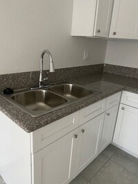 13939 Oxnard St, Unit 10 photo'