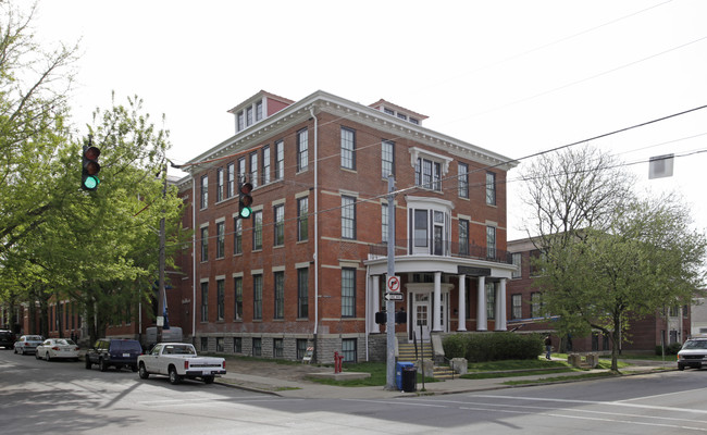 La Salette Garden Apartments in Covington, KY - Building Photo - Building Photo