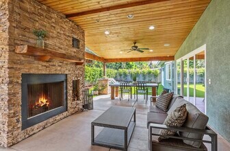 2348 Colgate Dr in Costa Mesa, CA - Building Photo - Building Photo