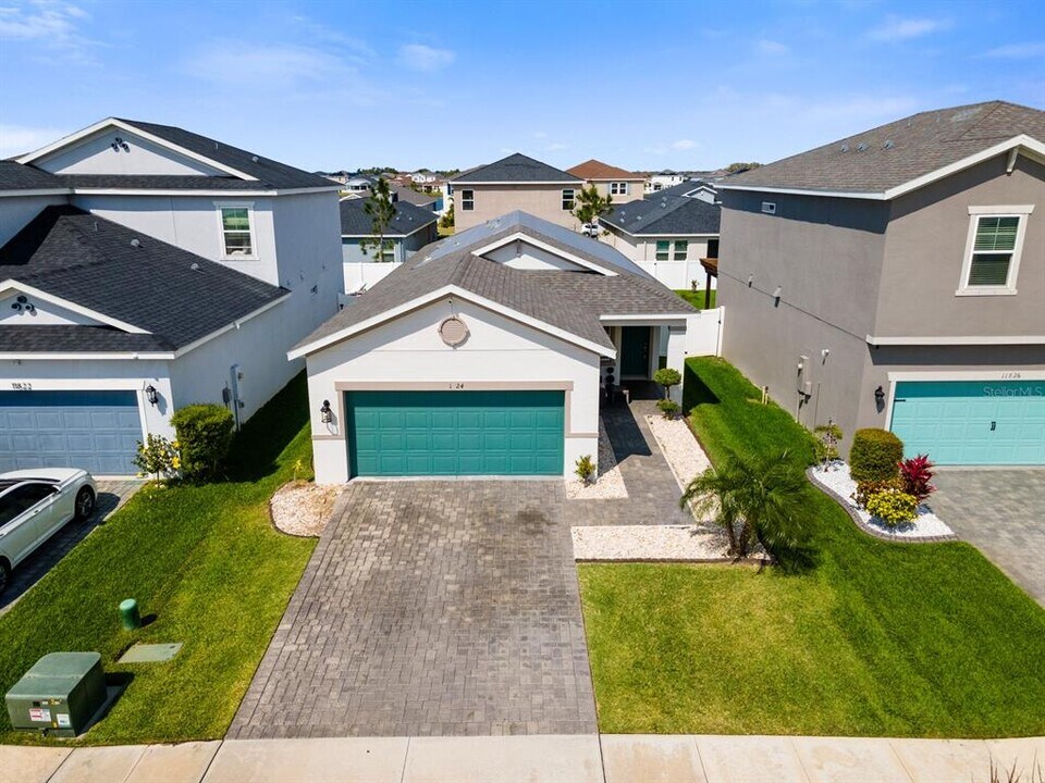 11824 Brighton Knoll Loop in Riverview, FL - Building Photo