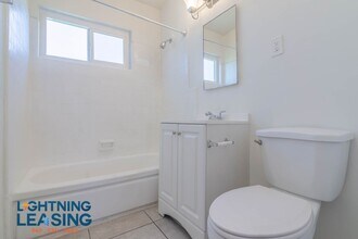 1321 N Harvard Blvd in Los Angeles, CA - Building Photo - Building Photo
