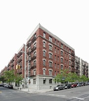 550 W 178th St in New York, NY - Building Photo