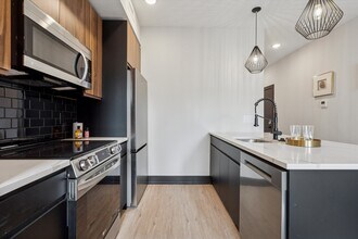 820 N 2nd St in Philadelphia, PA - Foto de edificio - Building Photo