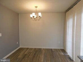 102 Zephyr Ln in Winchester, VA - Building Photo - Building Photo