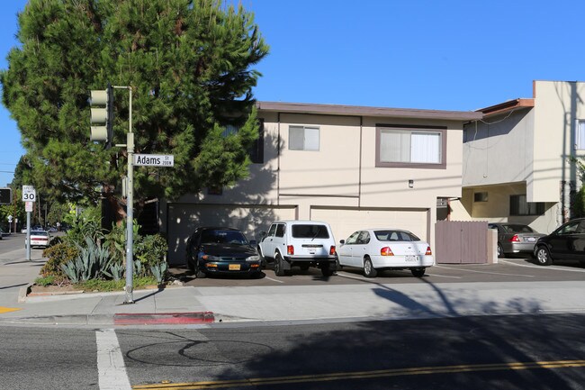 1015 E Wilson Ave in Glendale, CA - Building Photo - Building Photo
