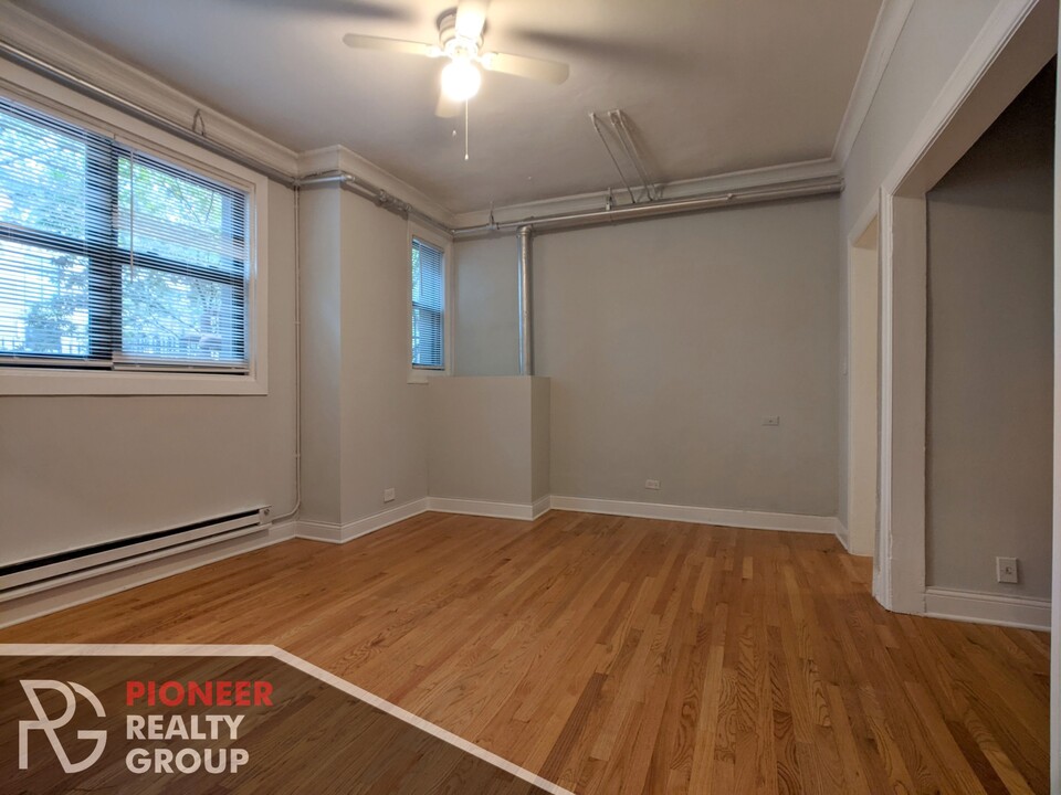 4606 N Paulina St, Unit 101 in Chicago, IL - Building Photo