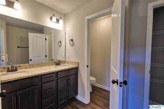 152 Heritage Way Dr in Toney, AL - Building Photo - Building Photo