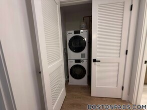 199 Gardner St in Boston, MA - Foto de edificio - Building Photo