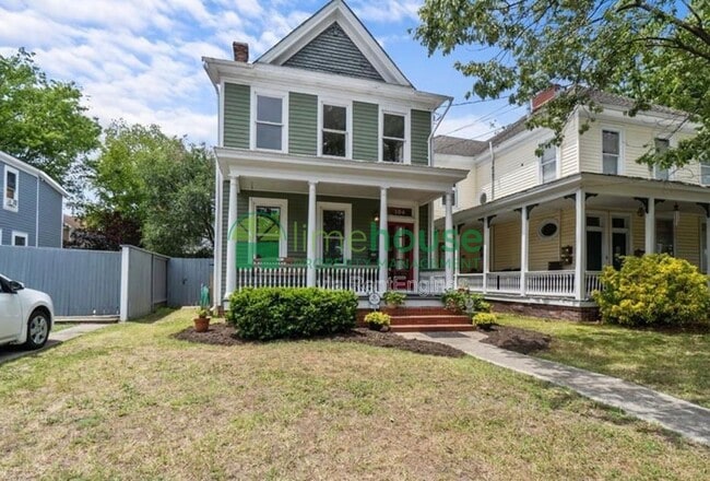 106 Parkview Ave