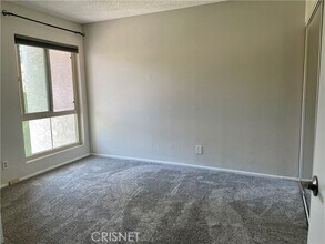4606 Park Granada, Unit 11 in Calabasas, CA - Building Photo - Building Photo