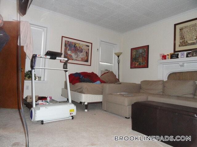 1223 Beacon St