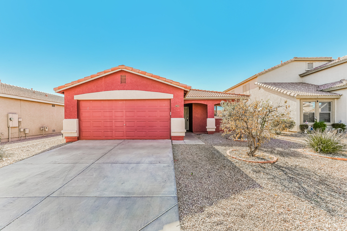 1473 E Avenida Isabella in Casa Grande, AZ - Building Photo