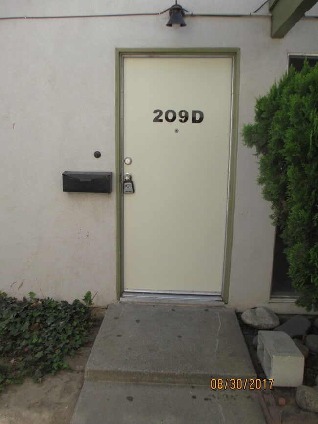 property at 209 E Orchard St