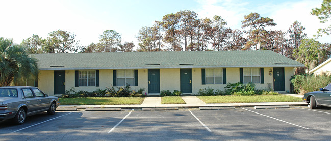 Pelican Bay Apartments in Crystal River, FL - Building Photo - Building Photo