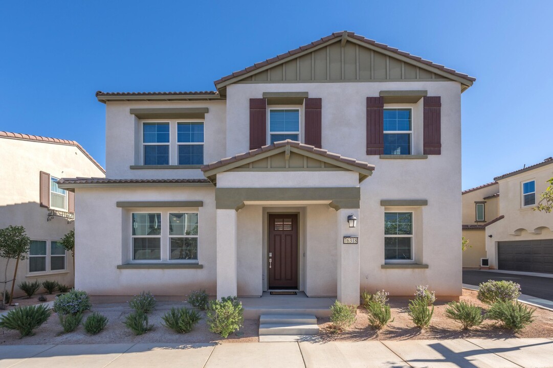 76318 Notre Dame Dr in Palm Desert, CA - Building Photo