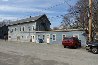 104 Duke St in East Greenwich, RI - Building Photo - Building Photo