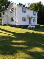 150 T585 in Saxonburg, PA - Building Photo