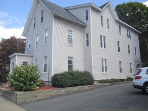22 Lancaster St in Worcester, MA - Building Photo - Building Photo