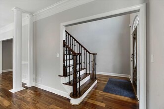 341 Declaire Way NE in Marietta, GA - Building Photo - Building Photo
