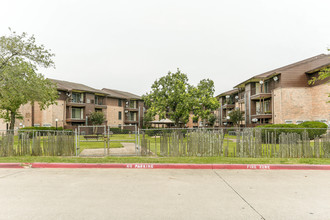 Anna Dupree Terrace in Houston, TX - Building Photo - Building Photo