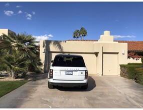 192 N Kavenish Dr in Rancho Mirage, CA - Building Photo - Building Photo