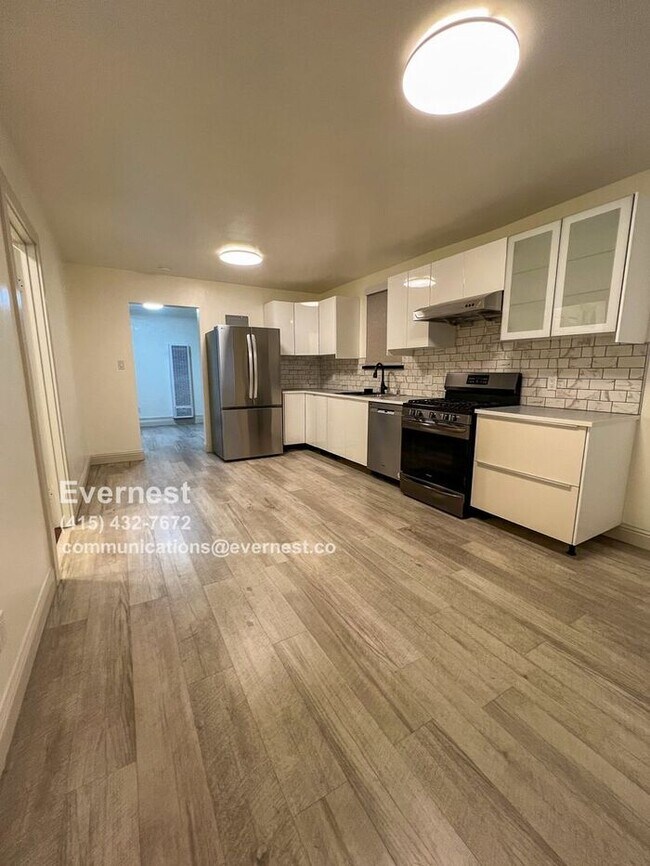 884 29th St in Oakland, CA - Building Photo - Building Photo