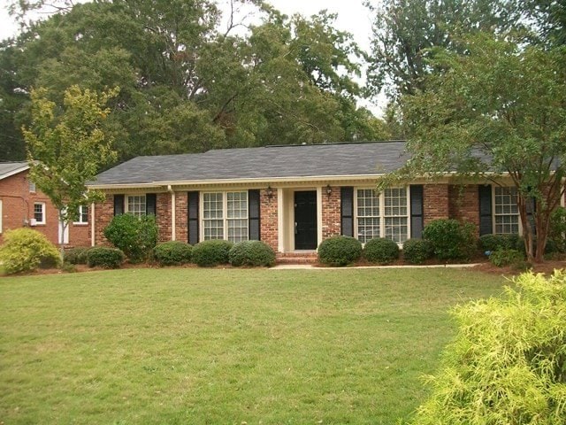 property at 5820 Windsor Dr