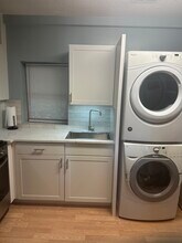 328 Beaten Path Rd, Unit Lake retreat in Mooresville, NC - Building Photo - Building Photo