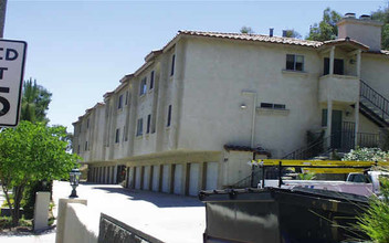 5530 Jackson Dr in La Mesa, CA - Building Photo - Building Photo