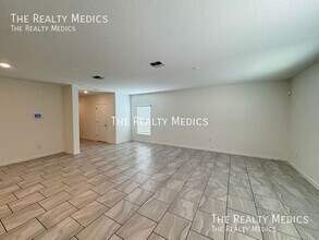 554 Jett Ln in Davenport, FL - Building Photo - Building Photo